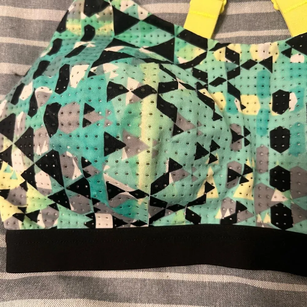 Lightweight by Victoria Sport Green Yellow Black Multi-color Sports Bra 32D - Image 4