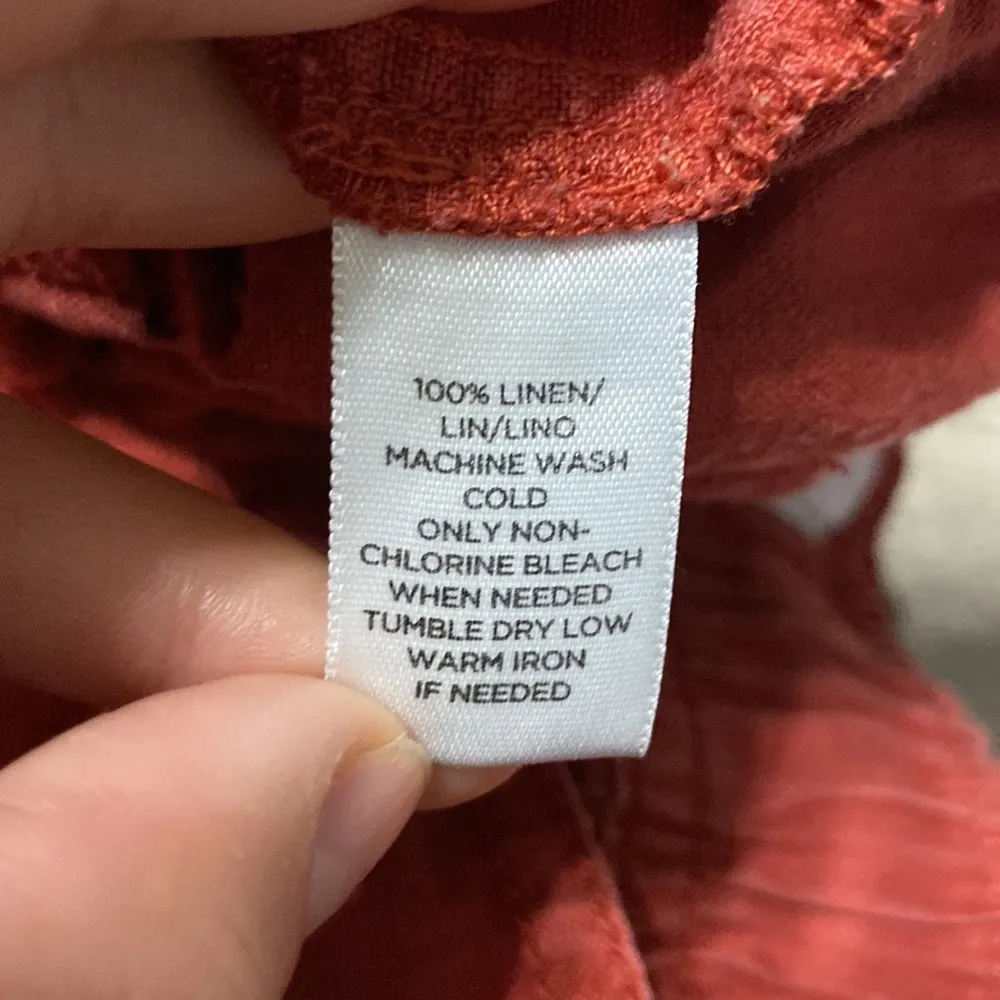 Lou & Grey Rust 100% Linen Cuffed Shorts Size XS - Image 3