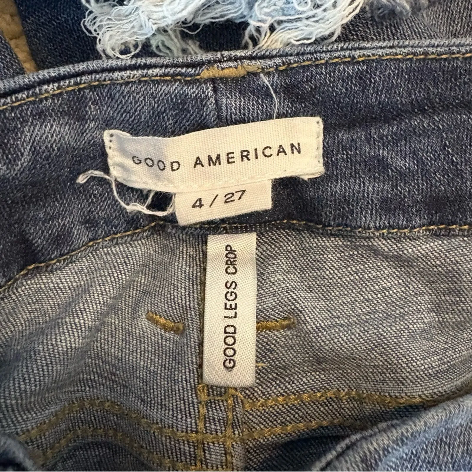 Good American Good Legs Crop jeans Blue261 medium wash denim distressed 4/27 - Image 10