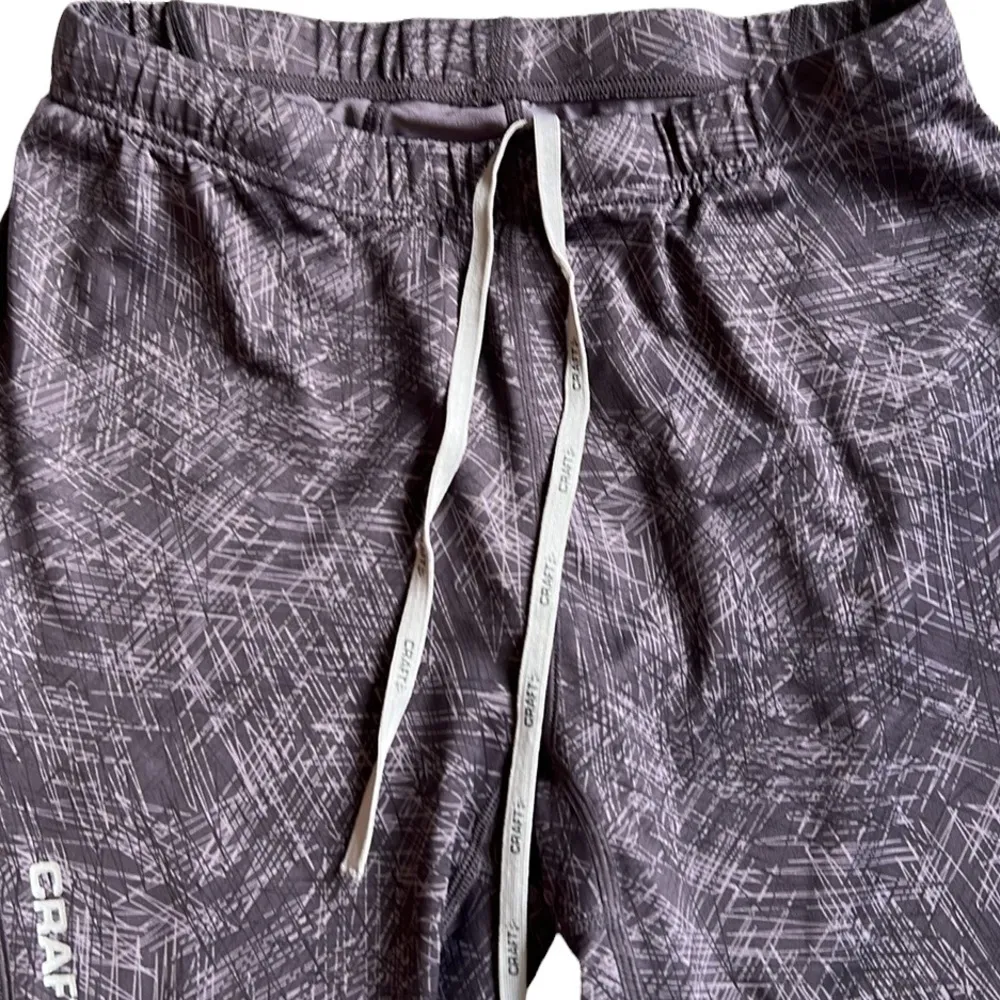 Craft Brand Lightweight Cropped Running Tights Size Medium Gray - Image 7