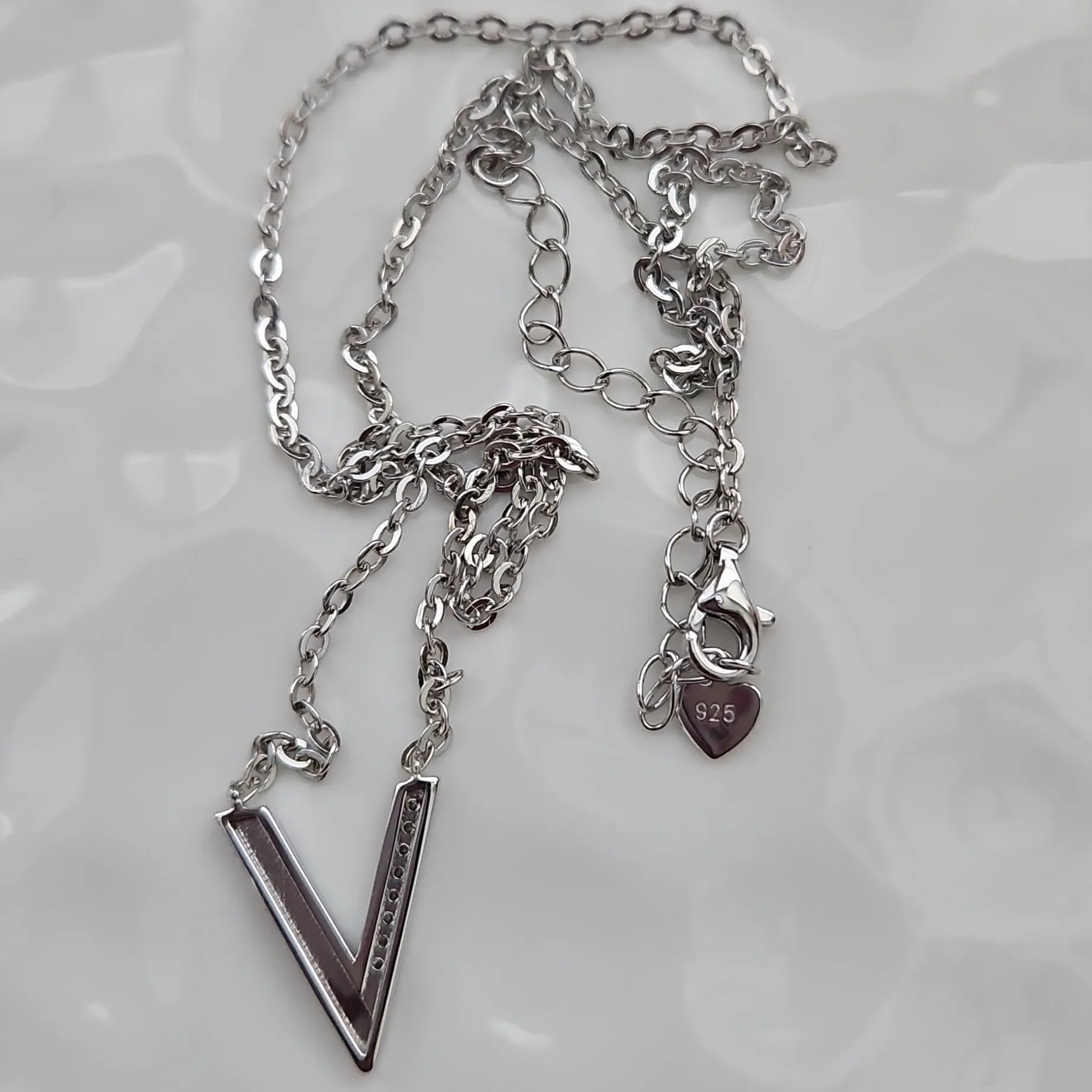 Victory Moissanite Necklace - Image 3