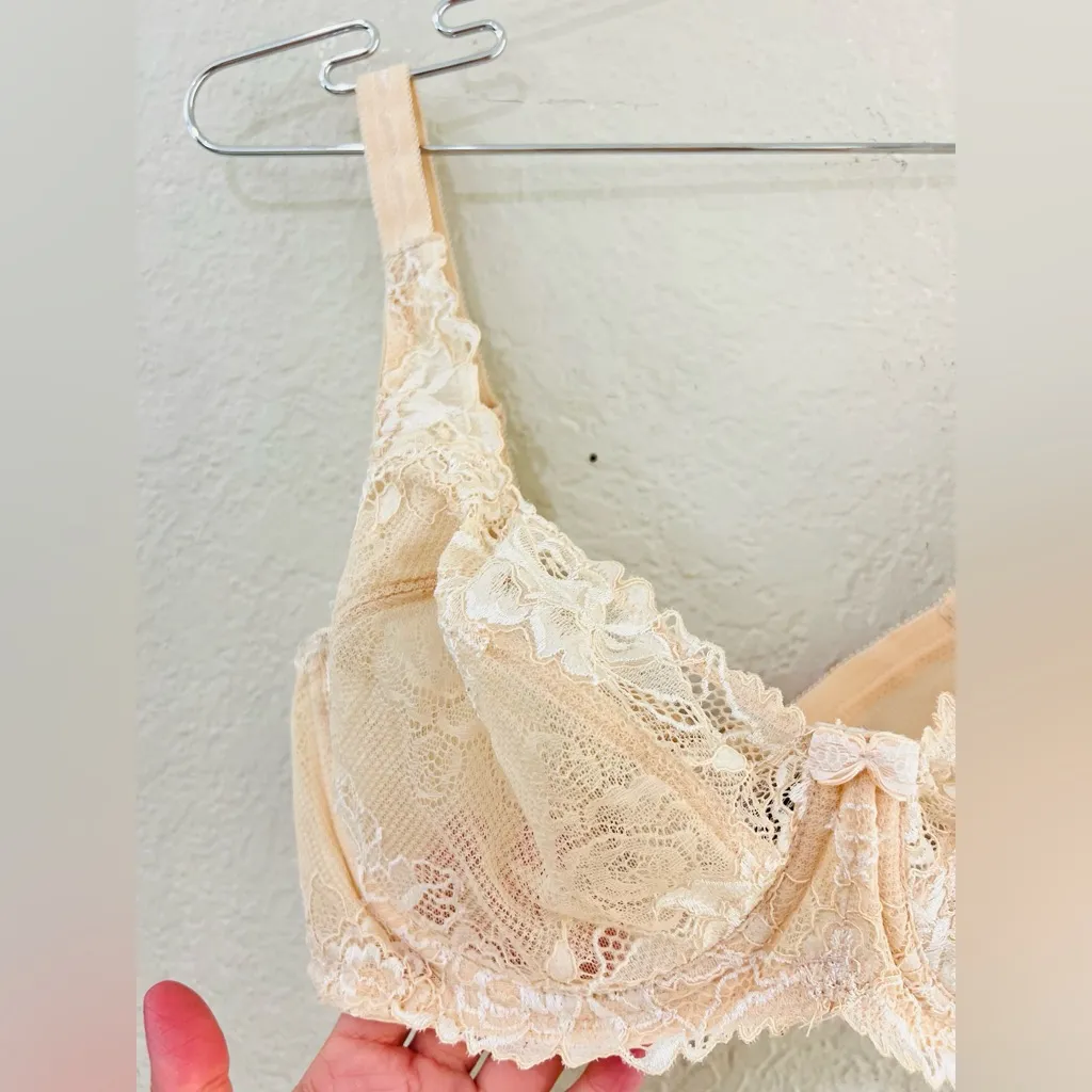 Paramour 34DD luxury lace bra Ellie Unlined Demi Cup Underwire Back Closure Size undefined - Image 3