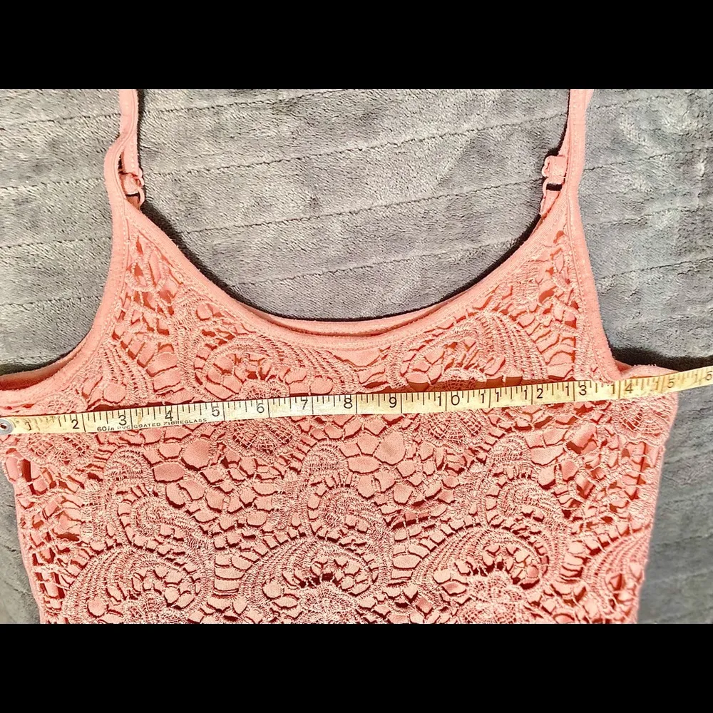 Small (S/P) MOSSIMO Supply Co. Peach/Orange tank top. - Image 6