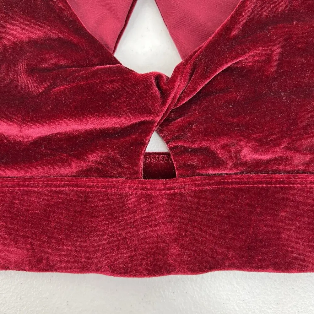 Fabletics Size S Oasis Twist Velour Sports Bra Cherry Burst Plush Pullover Red - Image 5
