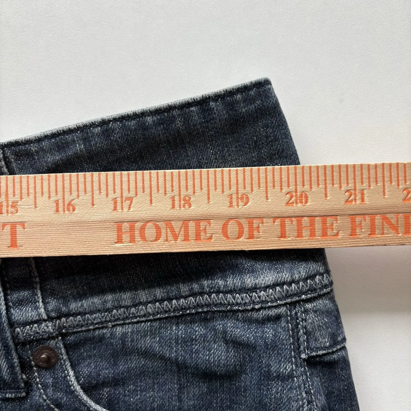 Torrid Jean Skirt Women's 18 Blue Solid Above Knee Pockets Whiskered Denim‎ NWT - Image 9