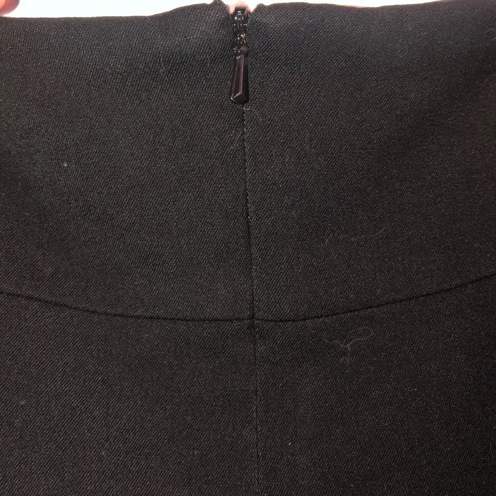 Sexy black skirt size 14 - Image 3