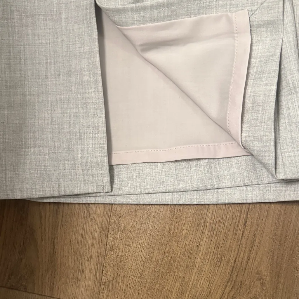 Aritzia Tatiana skirt - Image 7