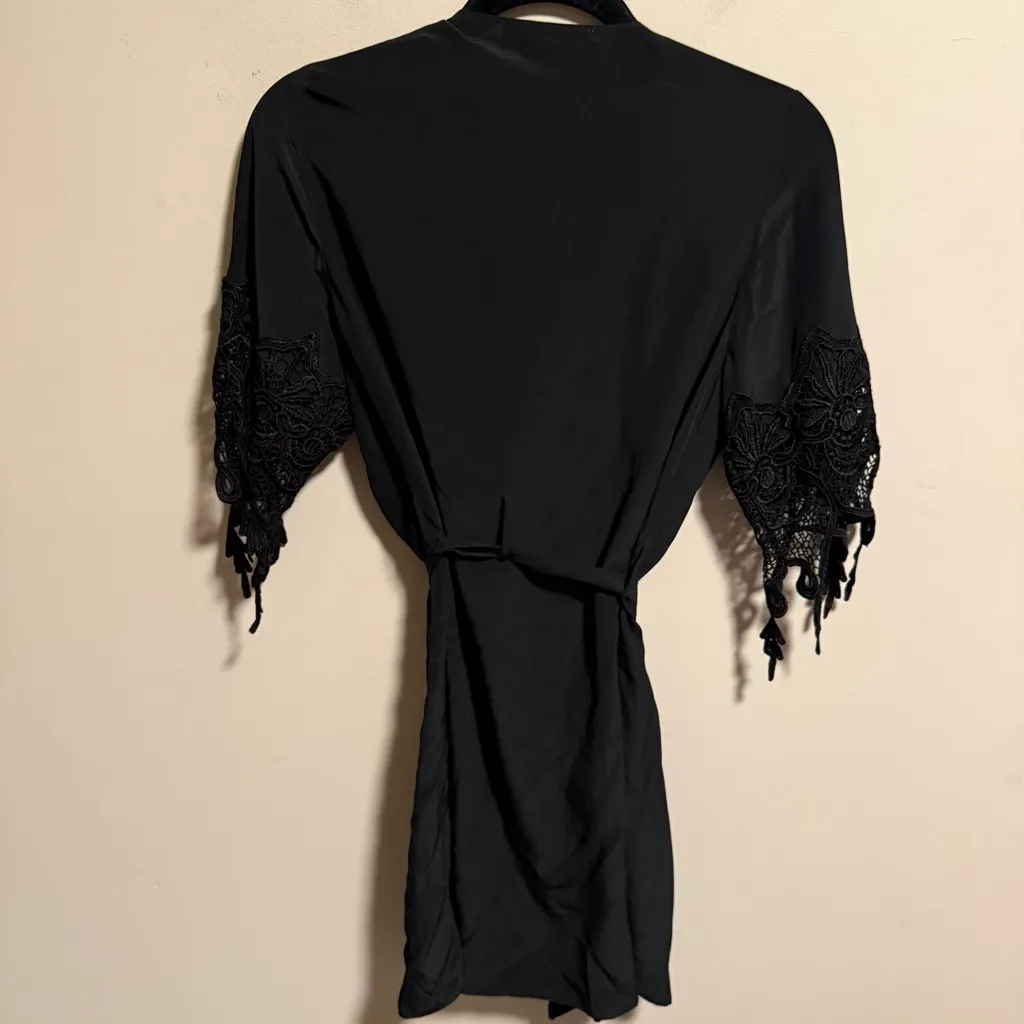 Stone Cold Fox 100% Silk Lace Robe Black Dress- One Size - Image 6
