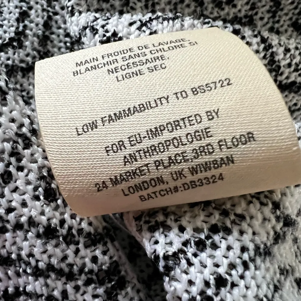 Anthropologie Akemi + Kin Loose Knit Diamond Texture Top | Large | Black/White - Image 6