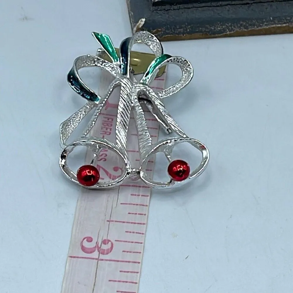 Vintage Gerry’s silver bell Christmas brooch . - Image 5