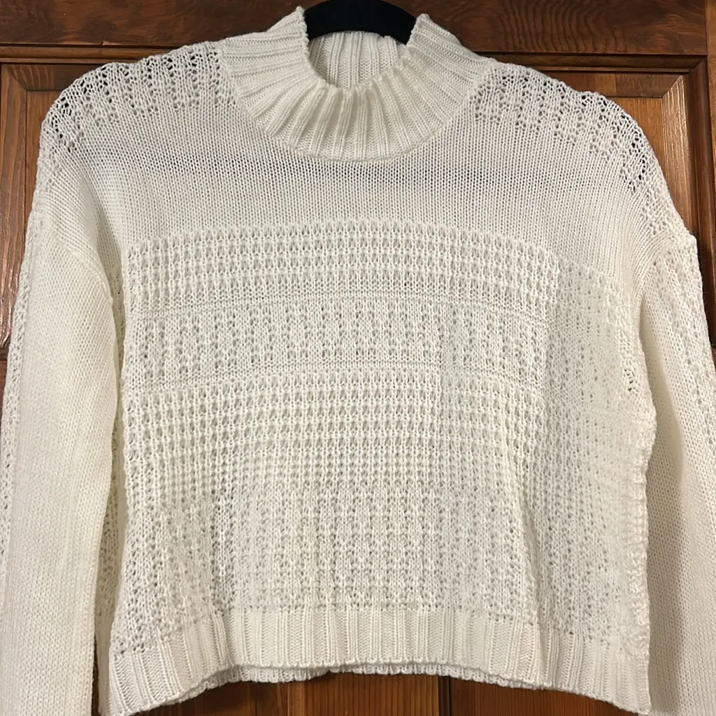 Abound Cropped White Knit Sweater, Medium, NWOT - Image 2
