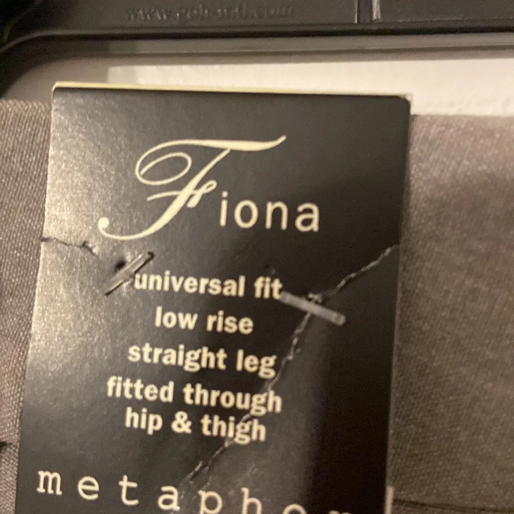Fiona Universal Fit Low Rise Straight Leg Women Pants size 10 brand new - Image 3