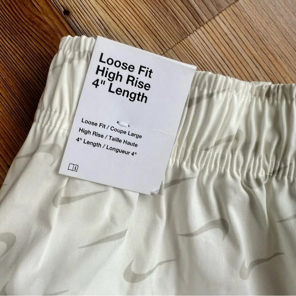 Nike Women's Sportswear Everyday Modern High Waisted Woven Shorts Size S #S2461 - Image 8