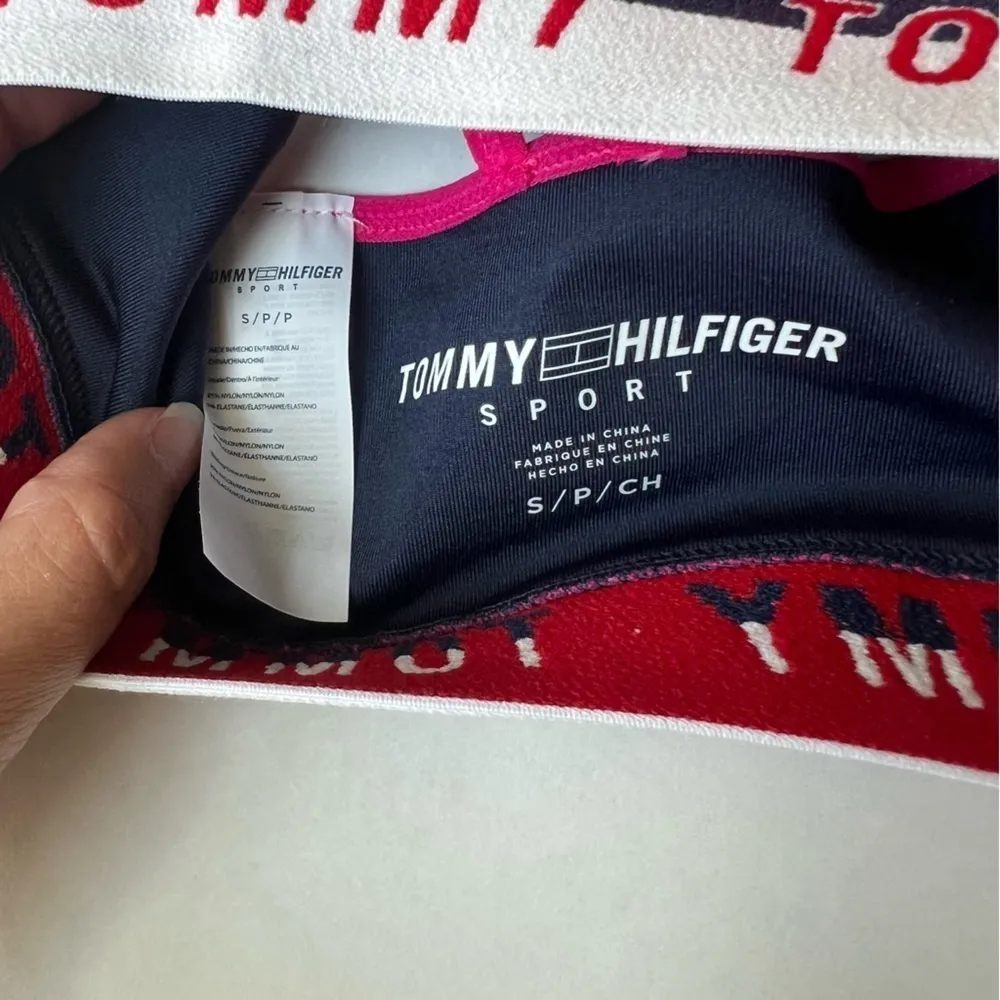 Nwt Tommy Hilfiger sport magenta strappy cross back  sport bra size small - Image 6