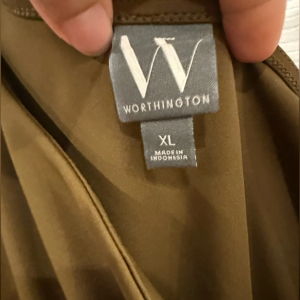 🎄Worthington One-Shoulder olive green bodysuit - Image 2