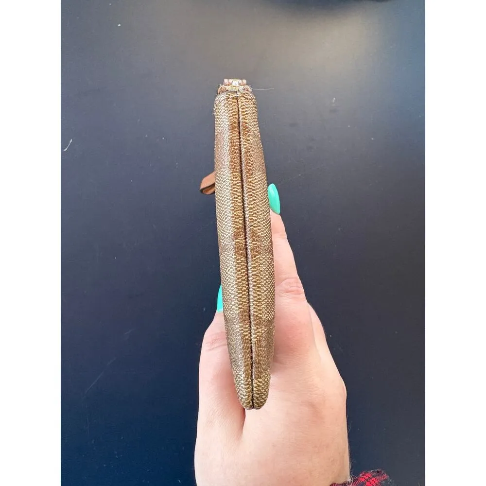 Coach Logo Signature Canvas Corner Zip Leather Stripe Khaki Wristlet Old Money - Image 3