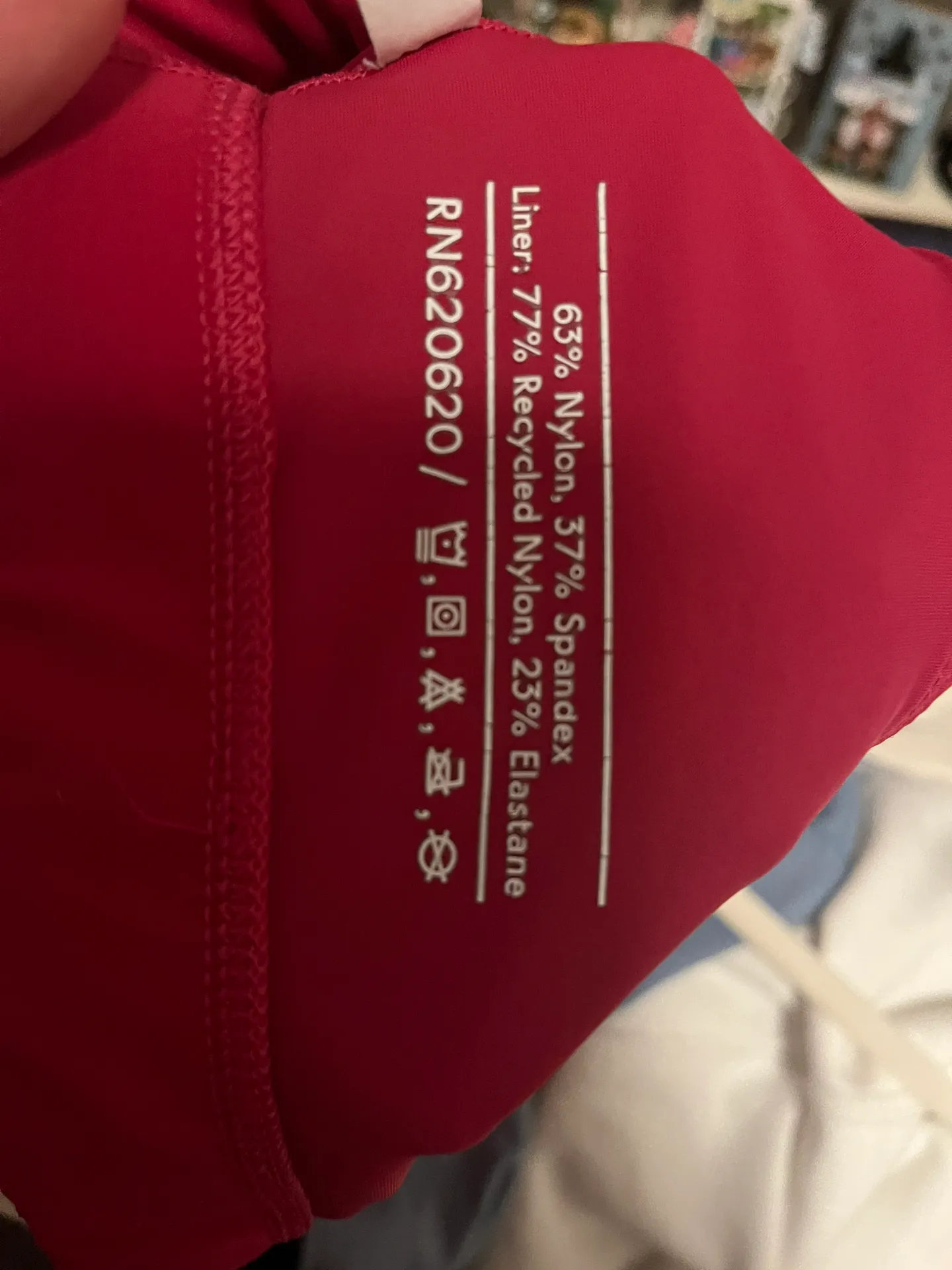 magenta sports bra - Image 3