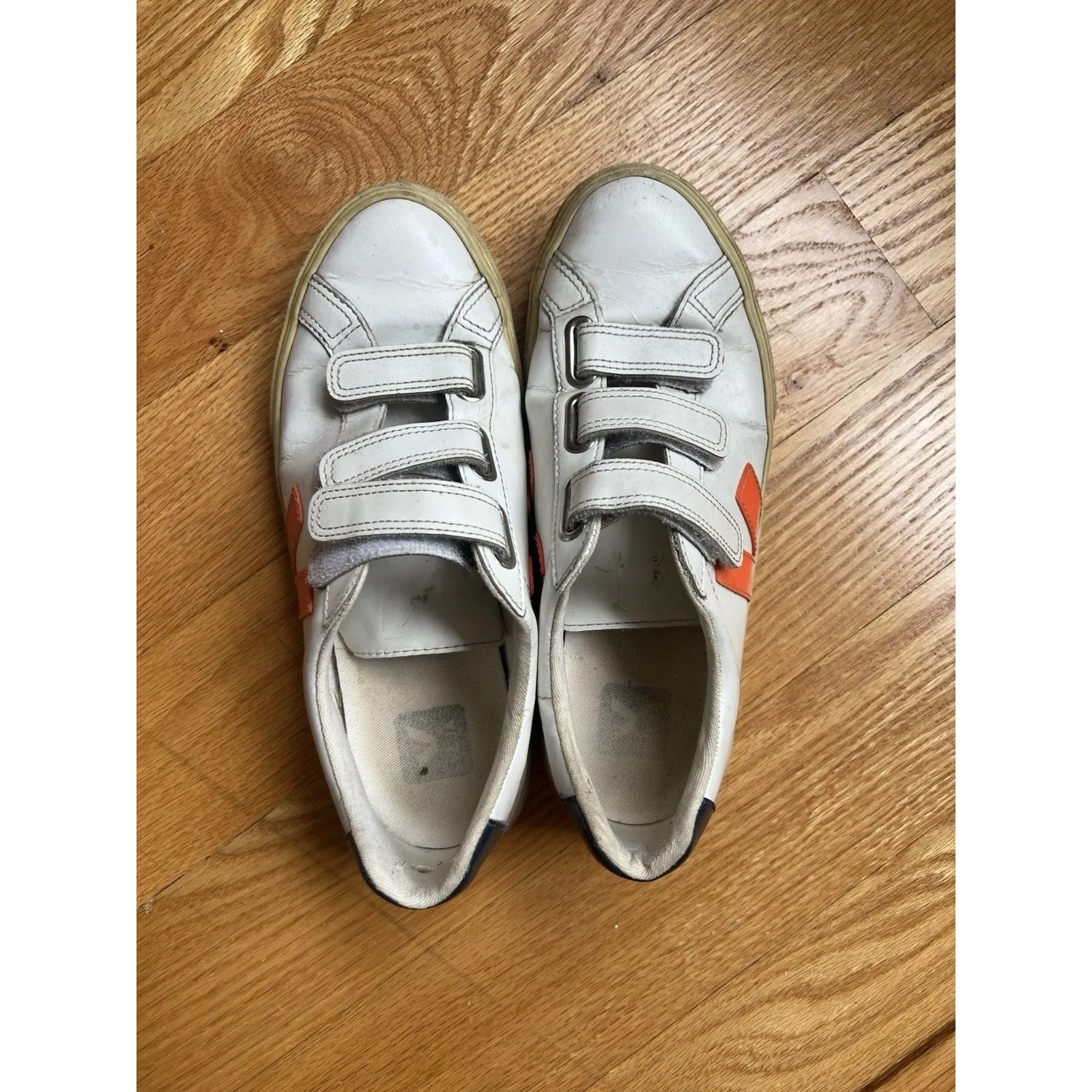 Veja Women's Recife Sneakers in White with Blue and Orange Size 7 - Image 3