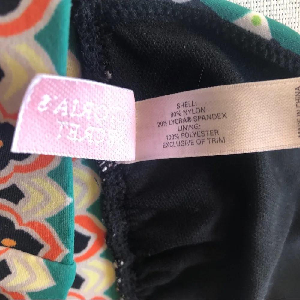 Victoria’s Secret Aztec Triangle Bikini Top - Image 6