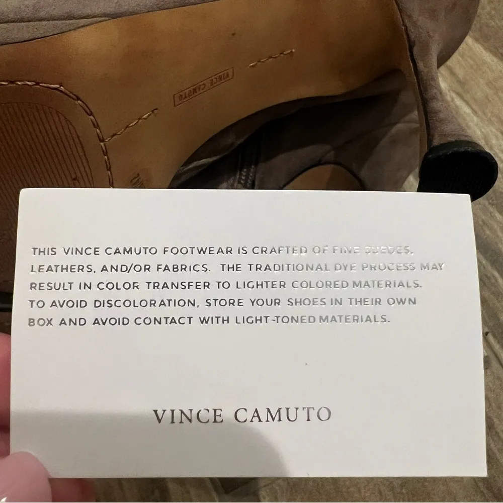 NEW Pitonnda Suede Heeled Leather Bootie Taupe Size 10 - Image 5