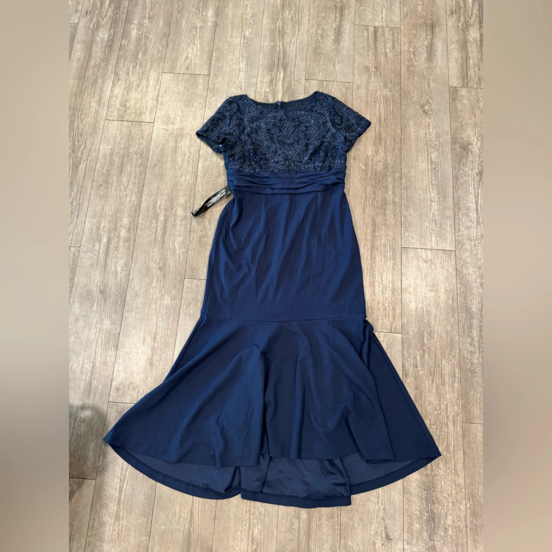 JS Collections Navy Lace Maxi Dress - Image 7