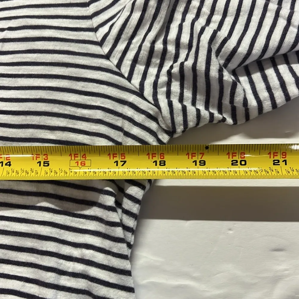 Chico’s v-neck navy white M cotton modal 3/4 sleeve top nautical coastal beach - Image 8