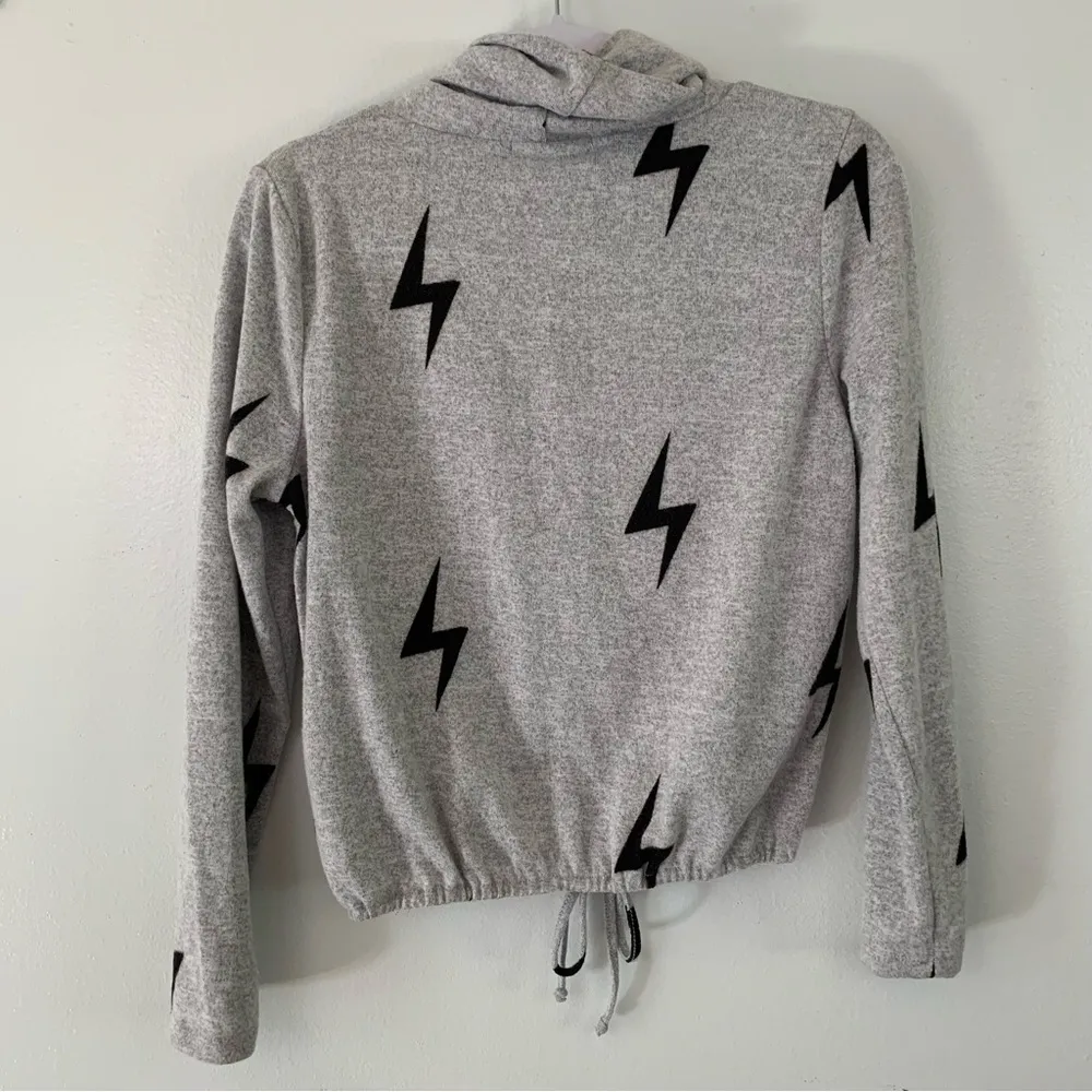 Liberty Love Cropped Gray Lightning Bolt Soft Turtle Neck Sweater Size S - Image 2