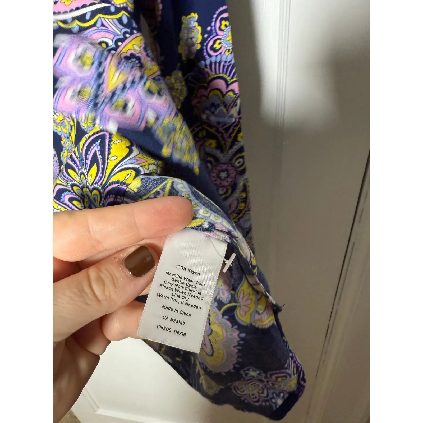 Talbots Navy Blue Purple Paisley Floral Popover Flowy Top Blouse Women's SP - Image 5