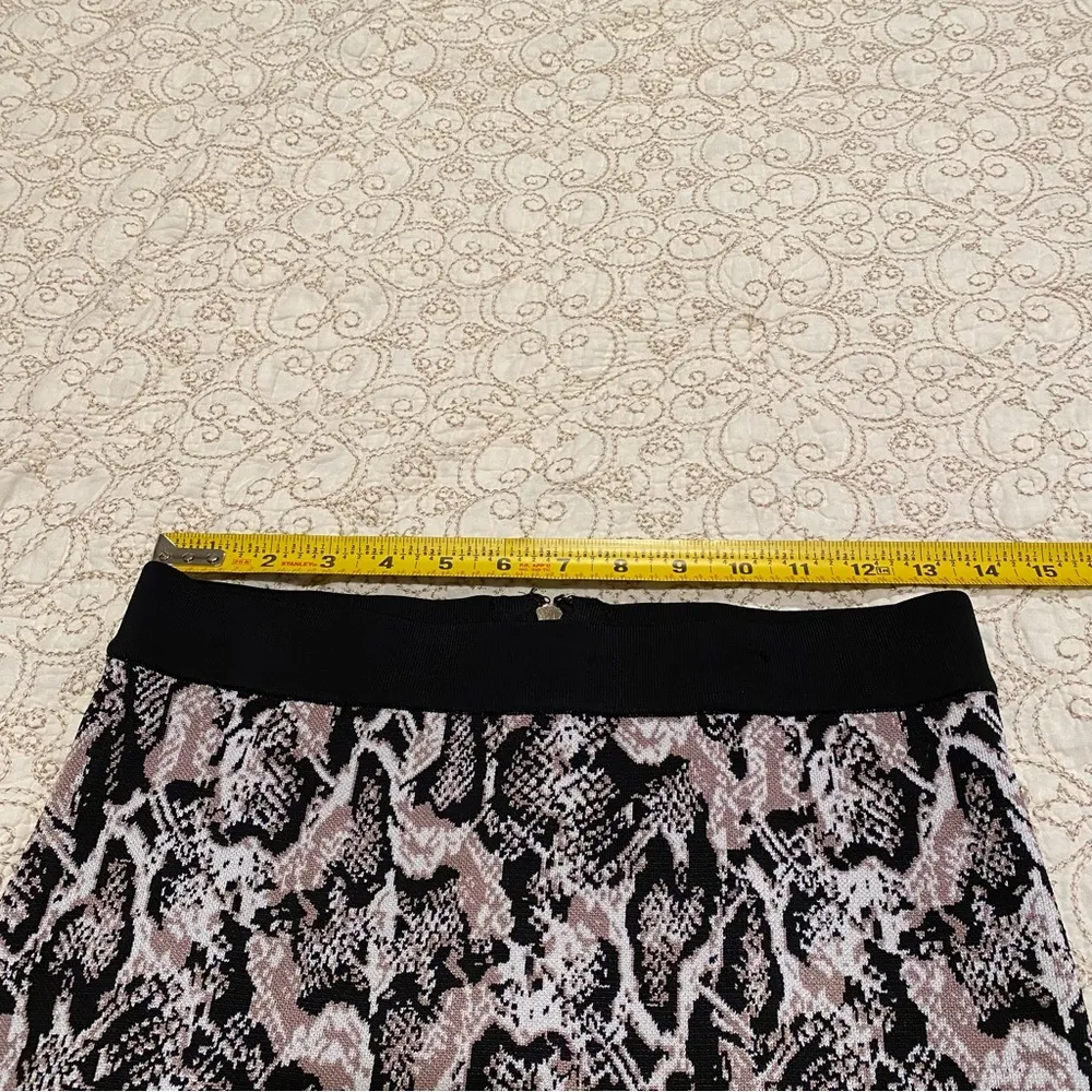 NWT Cache Women’s Midi A-Line Skirt Size Small - Image 4