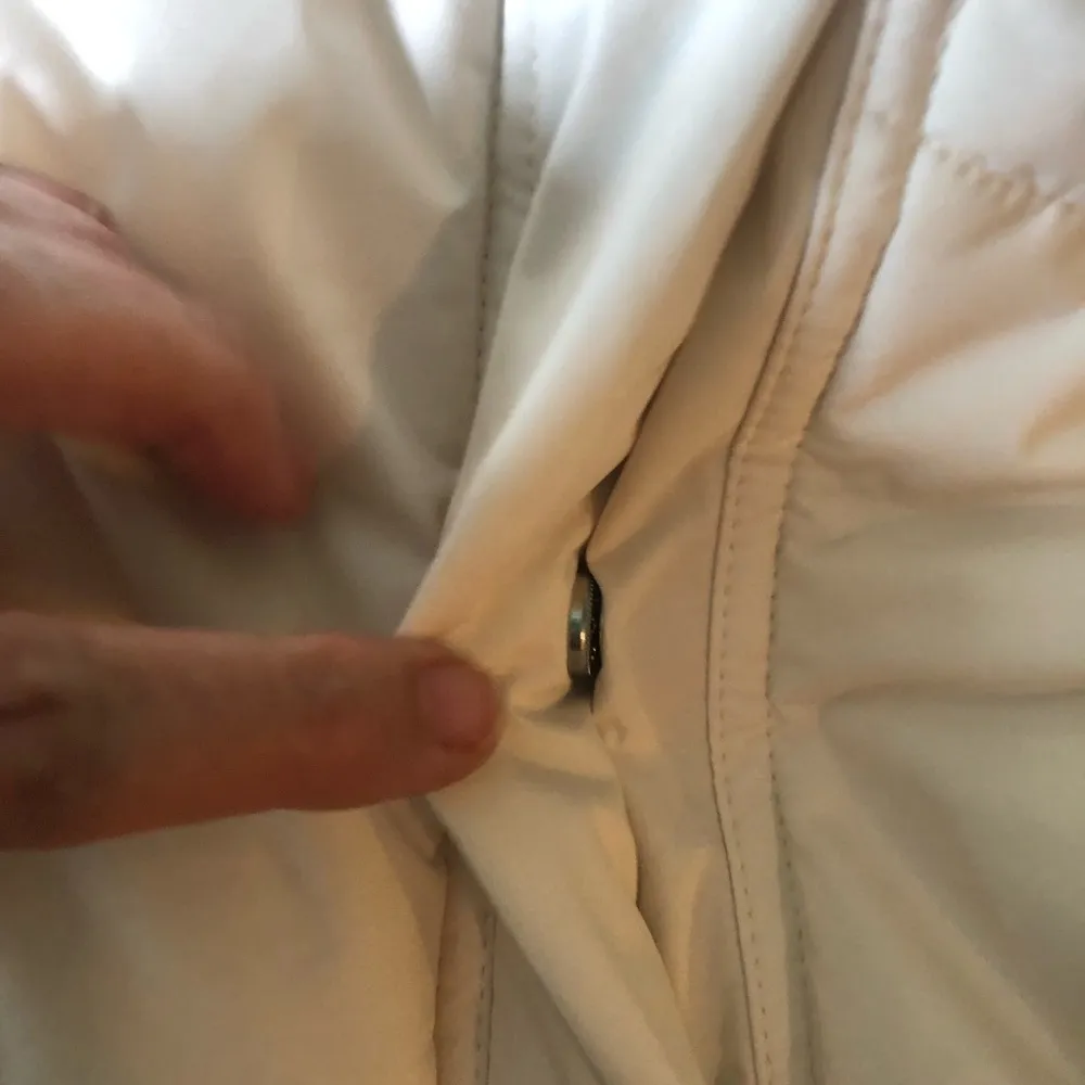 Winter Puffer Hooded Coat Double Pockets Cream Size XL NWOT Mid Length - Image 5