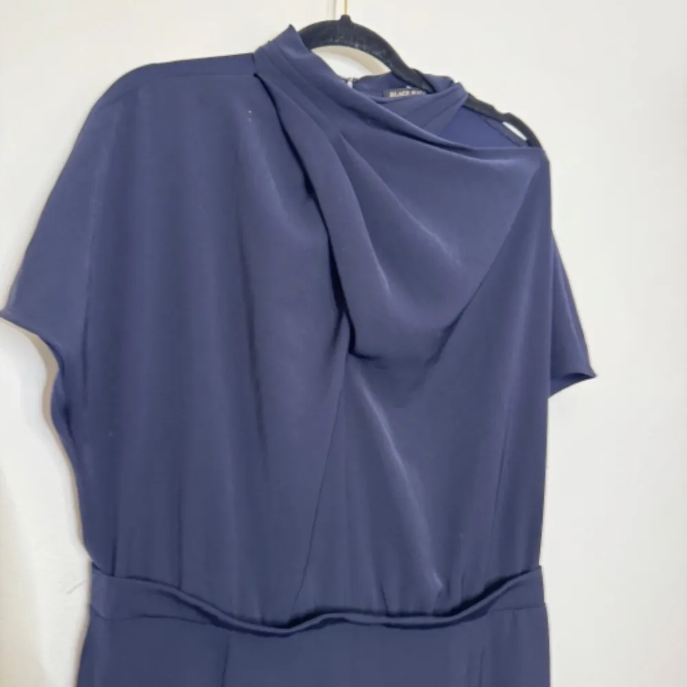 Black Halo Estella High-Neck Jumpsuit - Image 7