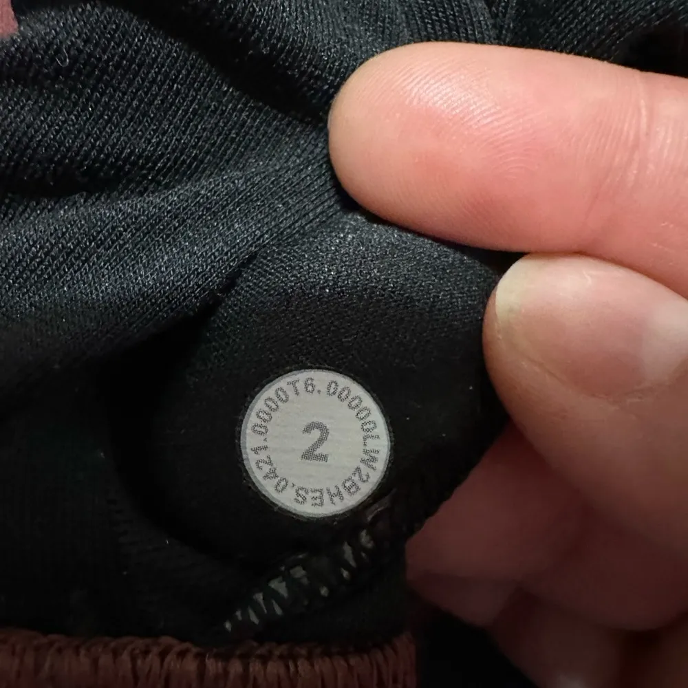 Lululemon Energy Bra *Medium Support Heritage 365 Camo Smoky Red Night Sea Multi - Image 6