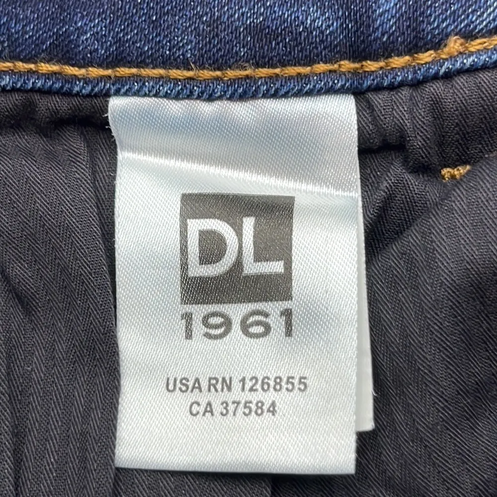 DL1961 Emma Power Legging Size 28 - Image 9