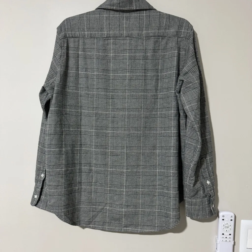 Frank & Eileen  Button Down Style Eileen Size Small - Image 6