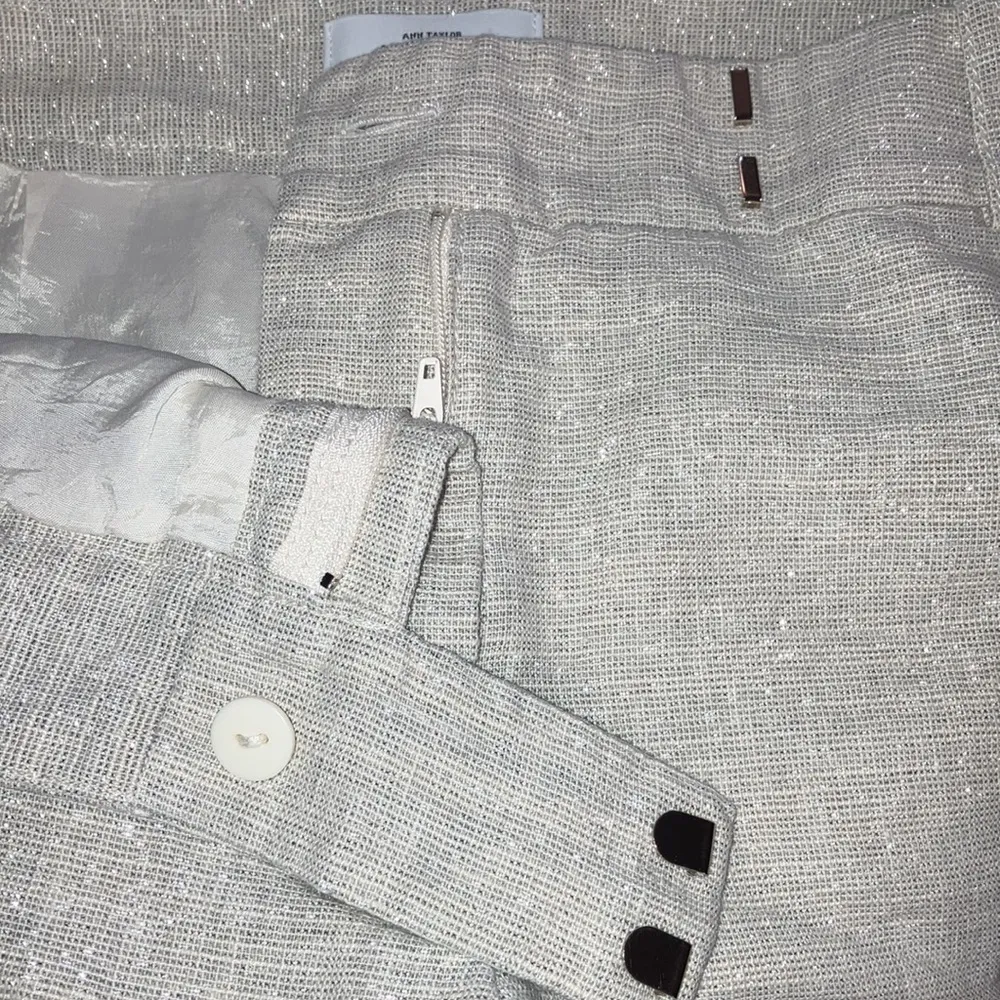 🎉4 for $20 Loft Lined Linen Shorts, Size 12 - Image 5