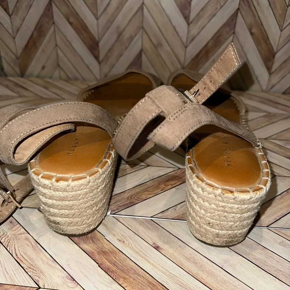 Kelly & Katie WedgeS Tan Sandals Women’s Heels Size 8.5 - Image 5