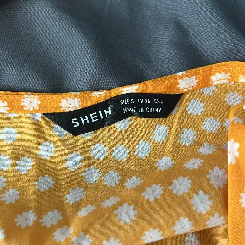 Shein Faux Wrap Yellow Floral Dress Size Small - Image 6