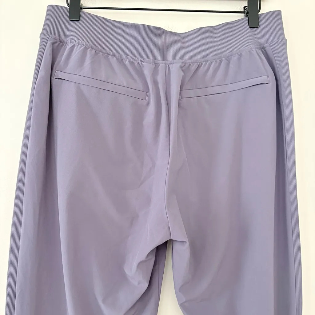 Athleta Brooklyn Mid Rise Ankle Pant Wrinkle-resistant stretch tailored Size 10 - Image 9