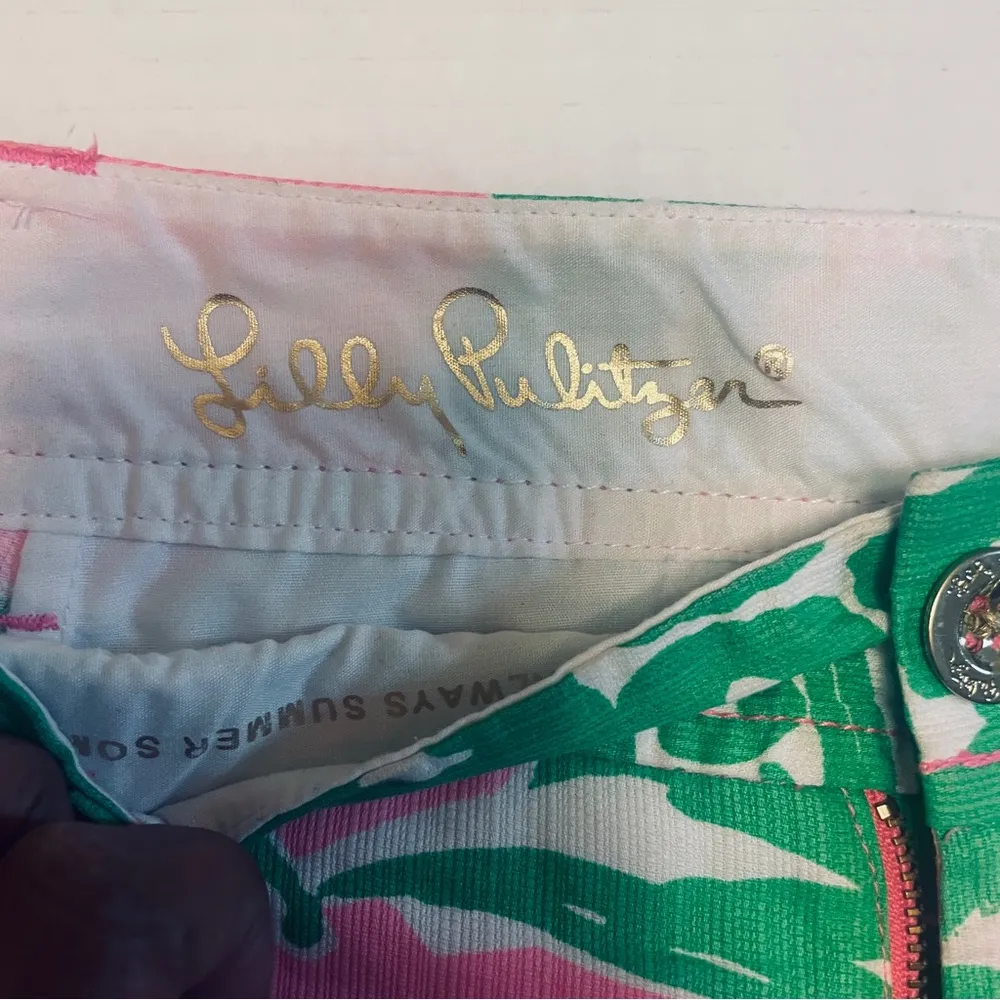 Lilly Pulitzer Callahan Tropical Shorts - Women 6 - Pink and Green - Image 3