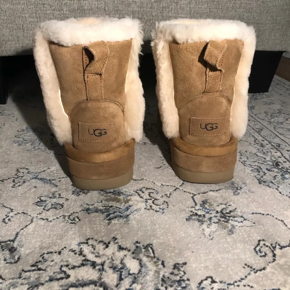 UGG Classic Chillapeak Platform Boots - Image 8