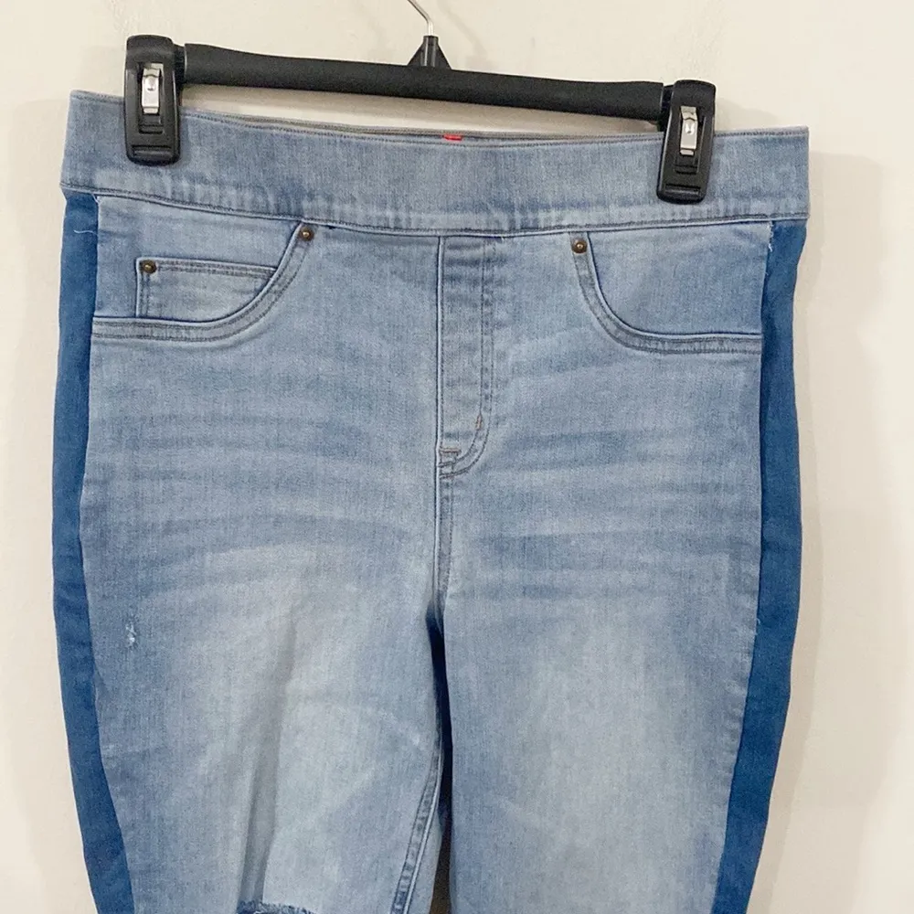 Spanx Distressed Skinny Pull on Jeans with Side Stripe Tuxedo size L - Image 4