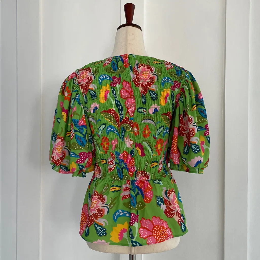 CROSBY by Mollie Burch Sloan Top Botanical Garden Green Floral Peplum Size S - Image 3