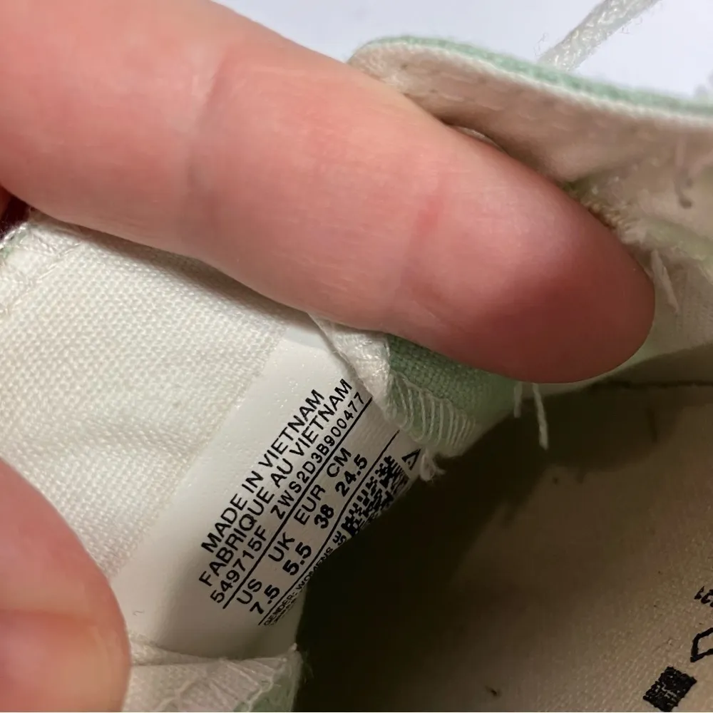 Converse mint green sneakers size‎ 7.5 - Image 5
