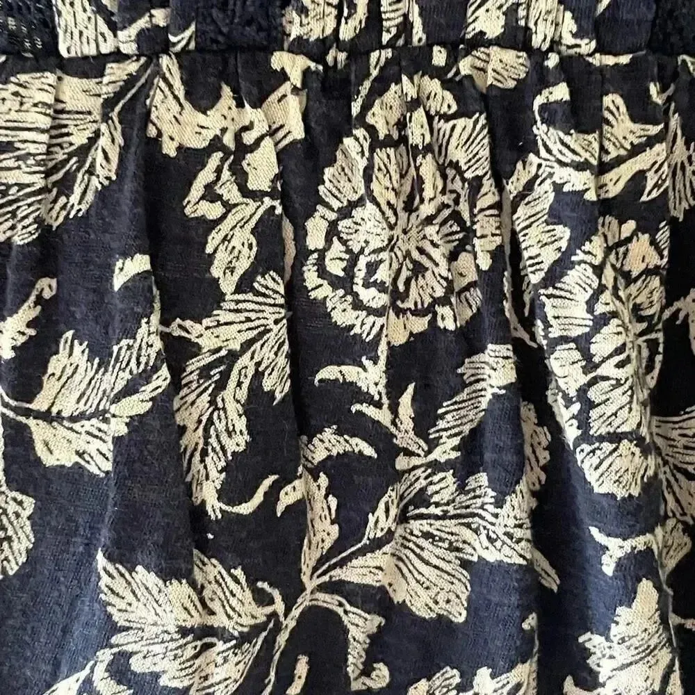 Lucky Brand Navy White Sleeveless Lace Mix Top Tie at Neck Soft SZ M # 1778 - Image 9