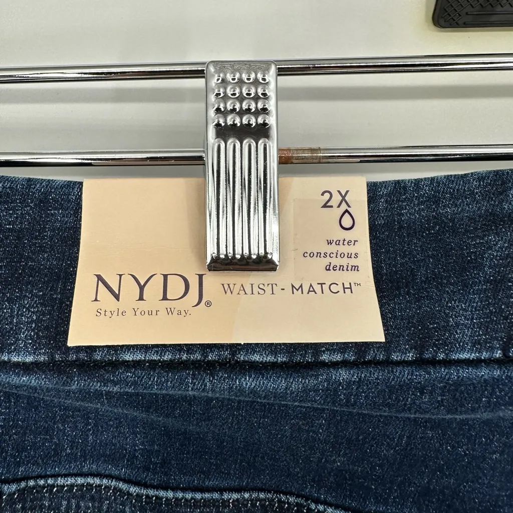 NYDJ Waist-Match Relaxed Flared Jeans size 2X in Underground Medium Wash Ankle - Image 10