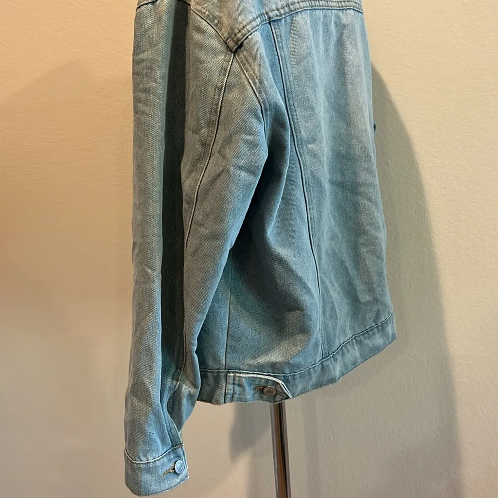 Light Blue Denim Jacket - Image 4