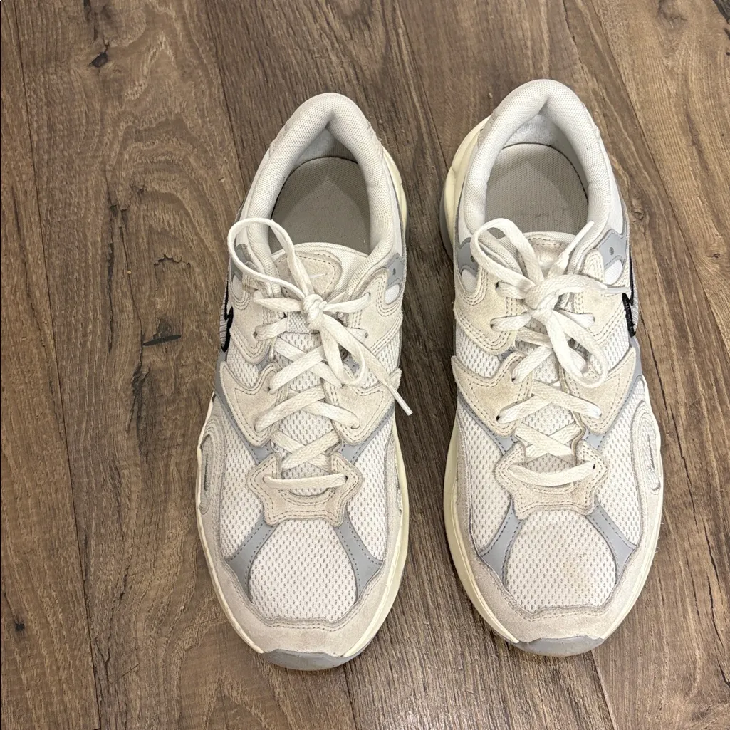 Nike AL8 black white sneaker 10.5 women’s - Image 3