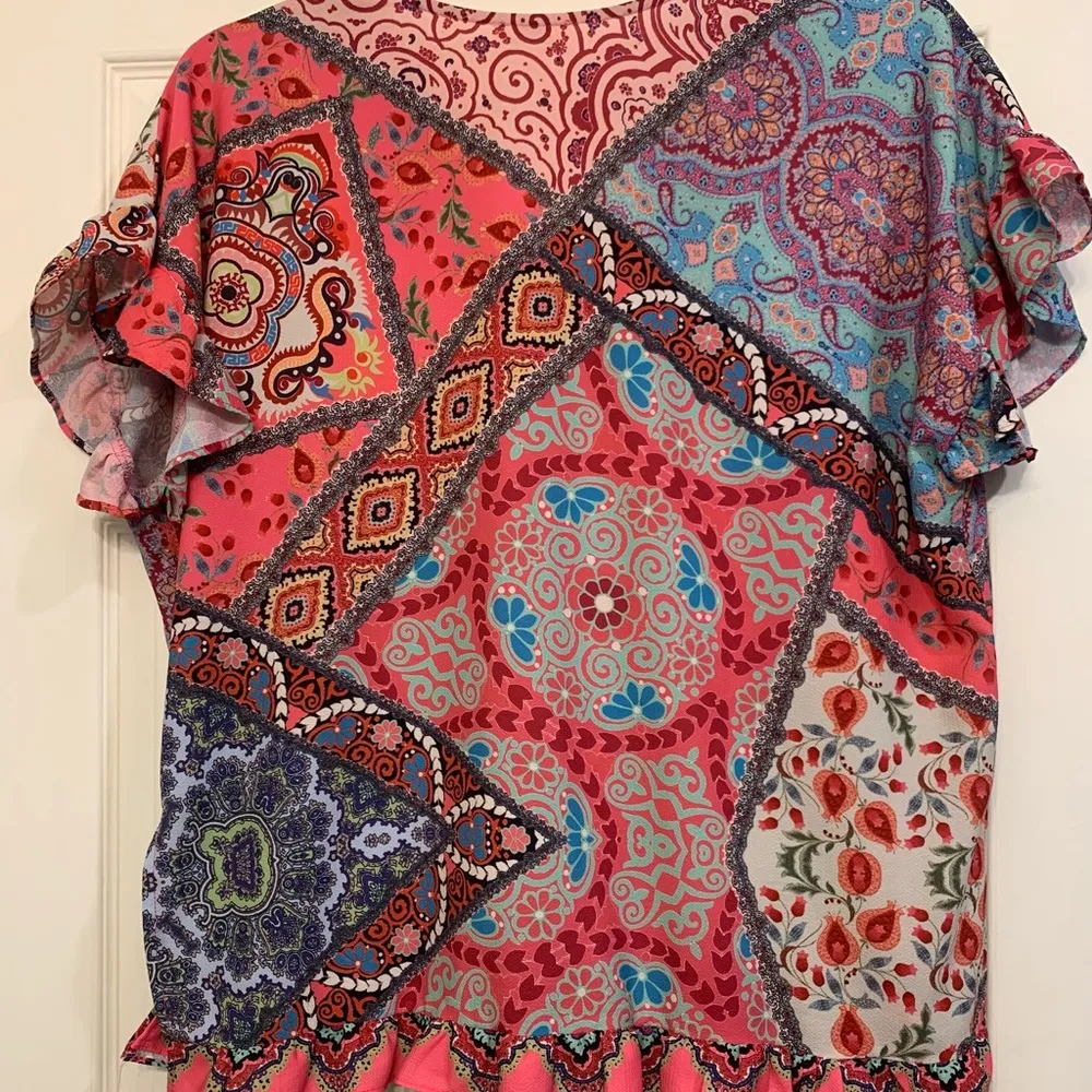 Umgee Vibrant Spring Ruffled Large Blouse.       1930 - Image 6