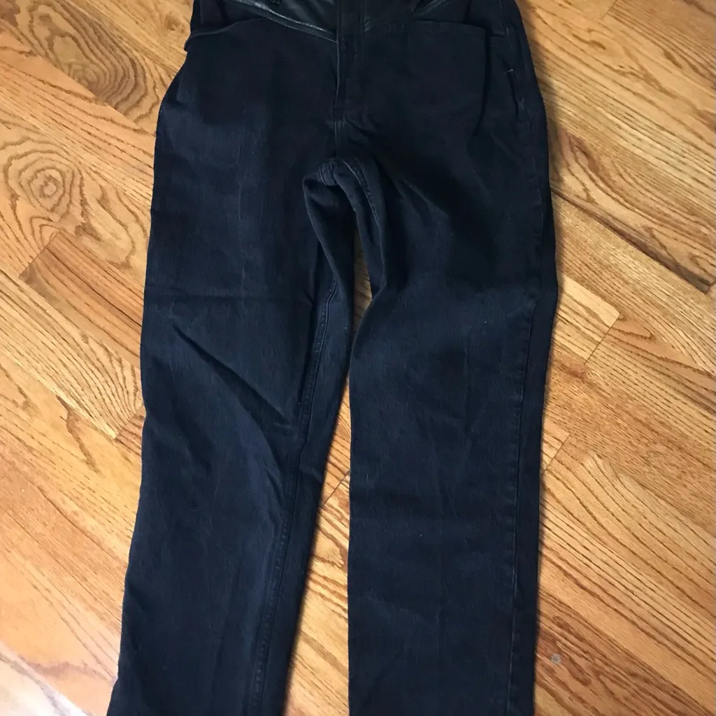 Abercrombie Relaxed Black Jeans with Faux Leather Detail - Image 9