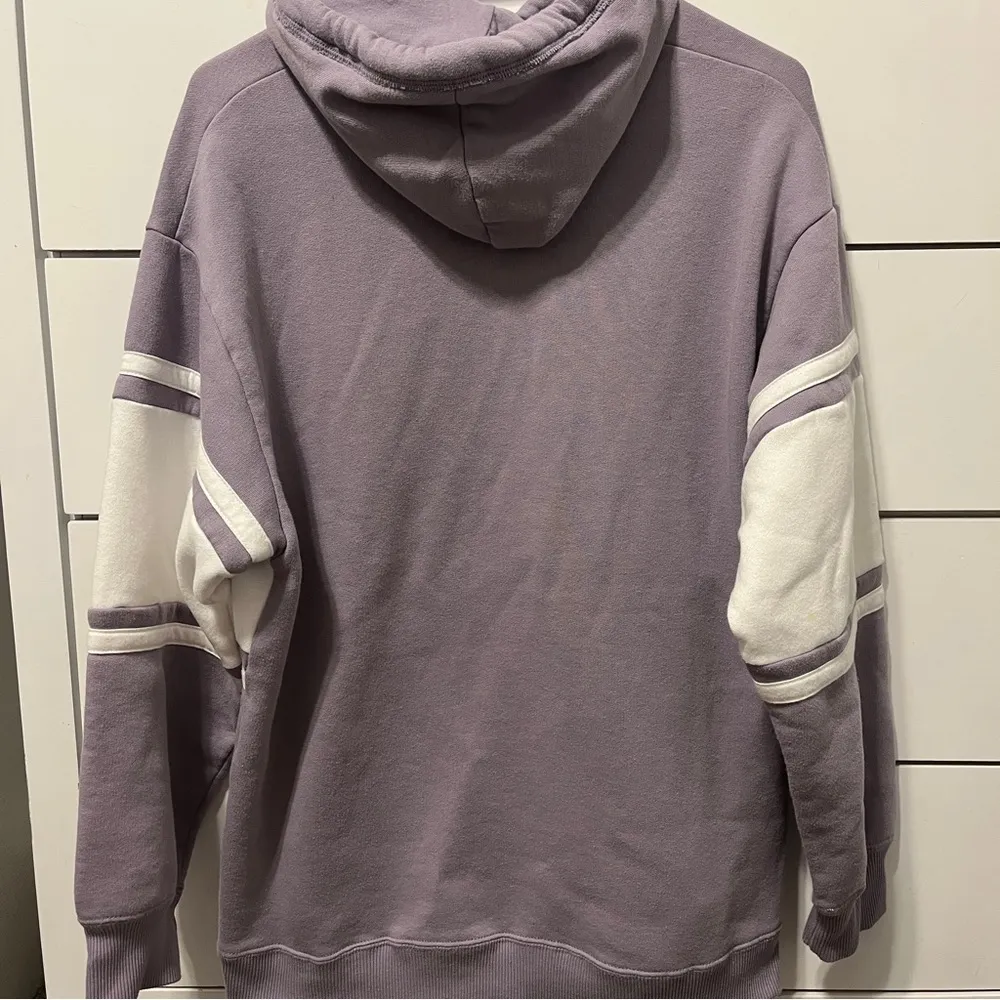 Hollister Malibu California Purple Sweatshirt - Image 3